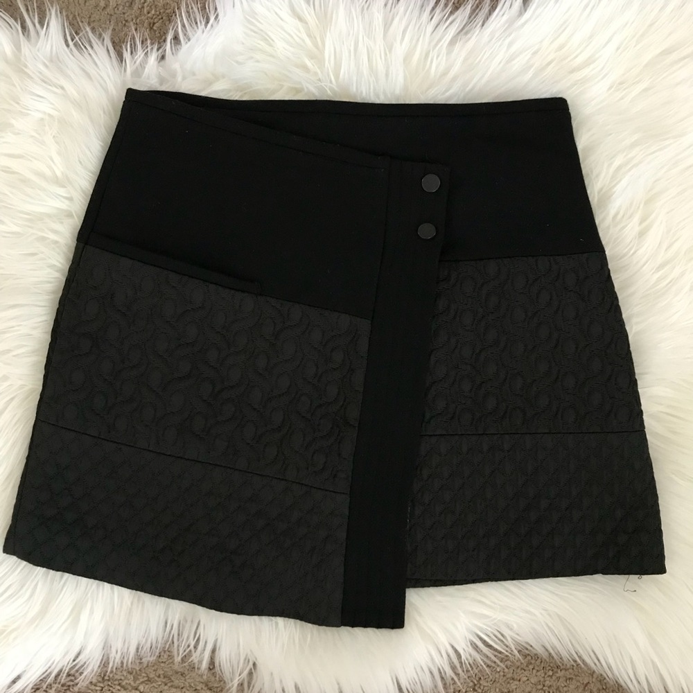 Zara Wrap Skirt Textured Blogger Fave sz XS